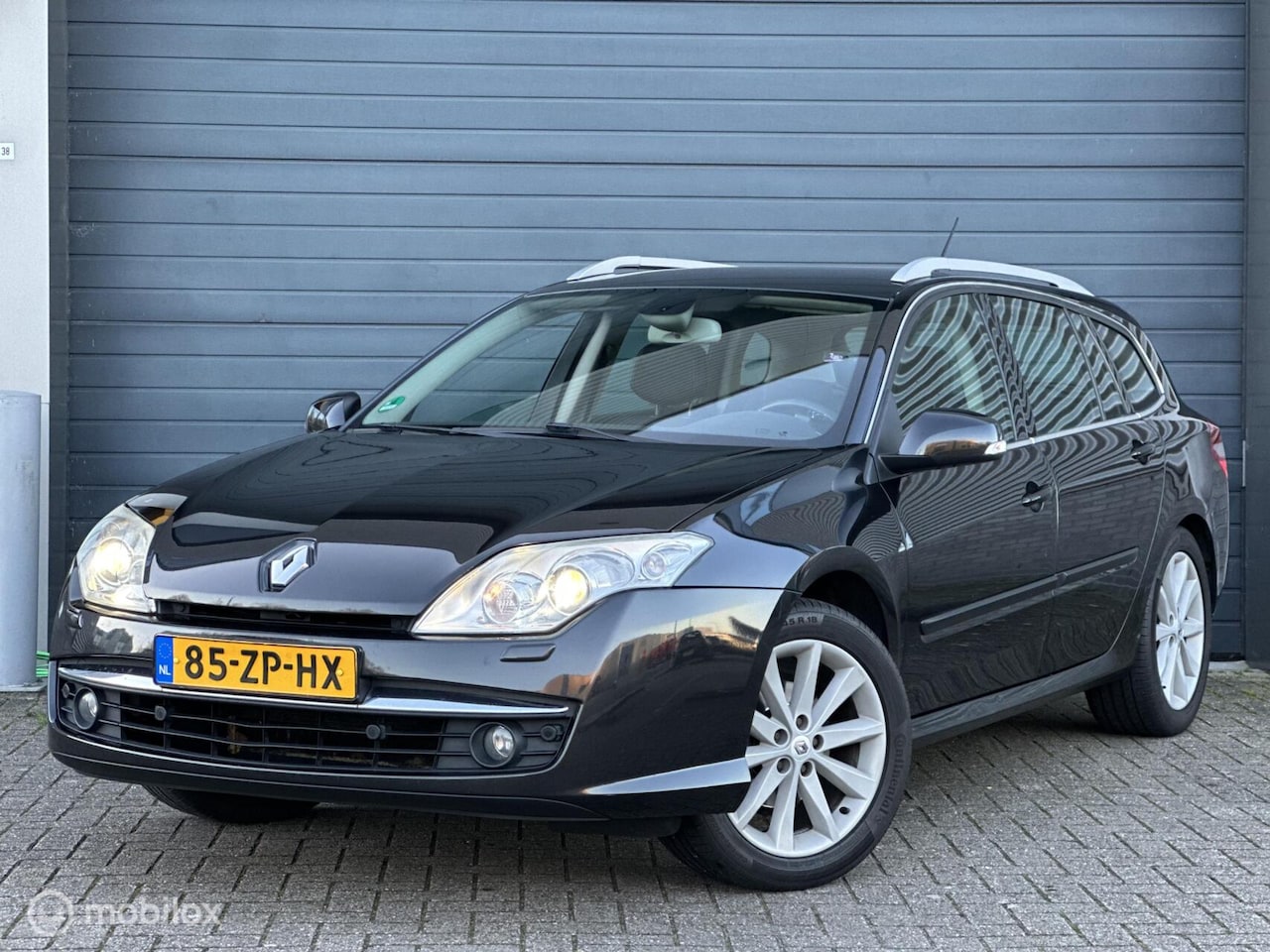 Renault Laguna Estate - 2.0 16V Dynamque | Trekhaak | - AutoWereld.nl