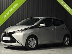 Toyota Aygo - 1.0 VVT-i | 2015 | 5-deurs | Multimedia | Camera | Airco | Cruise Control