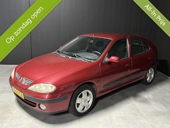 Renault Mégane - 1.6-16V Air