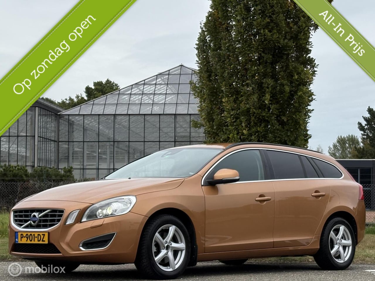 Volvo V60 - 2.0 T5 – 241pk | Cruise Control - Trekhaak - - AutoWereld.nl