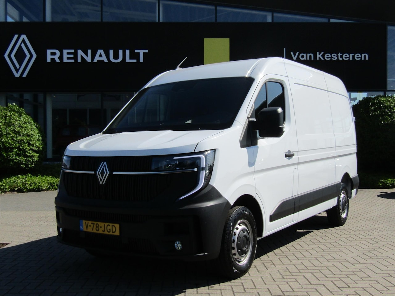 Renault Master - GB Blue dCi 150pk L2H2 T35 Advance/Armsteun/Camera/Navigatie/Clima/BPM Vrij!! - AutoWereld.nl