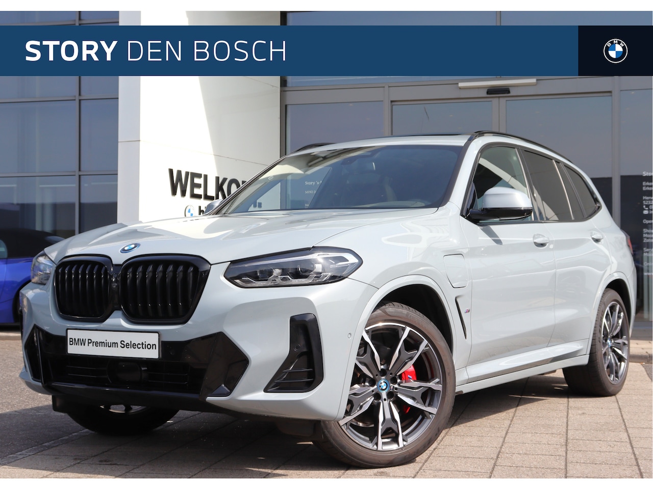 BMW X3 - xDrive30e High Executive M Sport Automaat / Panoramadak / Trekhaak / Sportstoelen / Stoelv - AutoWereld.nl