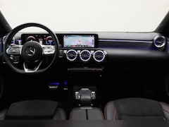 Mercedes-Benz A-klasse - 250 e Business Solution AMG Limited