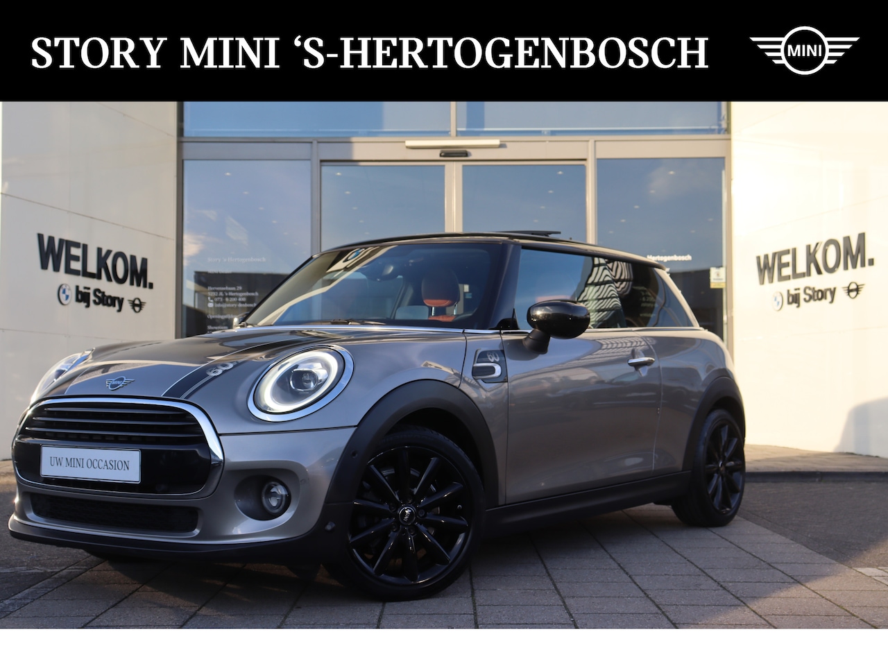 MINI Cooper - Hatchback 60 Years Chili Automaat / Panoramadak / LED / Comfort Access / Head-Up / Comfort - AutoWereld.nl
