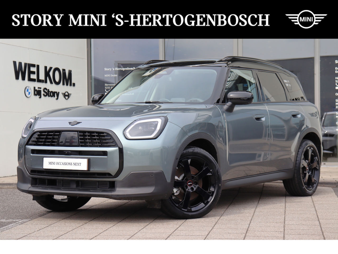 MINI Countryman - C Classic Automaat / Pakket L / 18" Asteroid Spoke - AutoWereld.nl