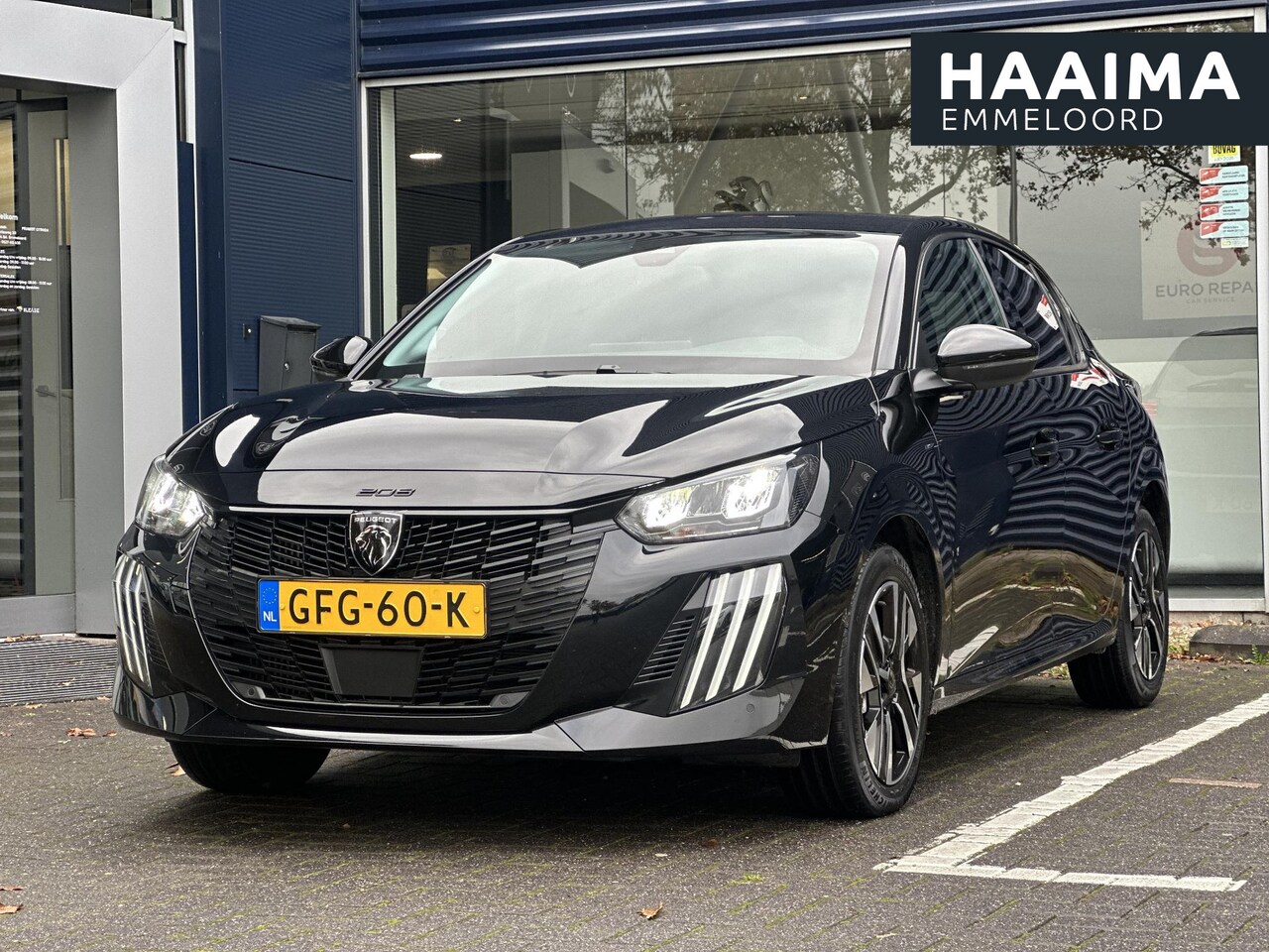 Peugeot 208 - Hybrid 100pk e-DCS6 Allure | Adaptieve Cruise Control | Parkeercamera/-sensoren | Apple Ca - AutoWereld.nl