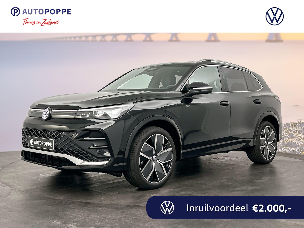 Volkswagen Tiguan - R-Line-Edition 1.5 eHybrid 150 kW / 204 pk SUV 6 v - AutoWereld.nl