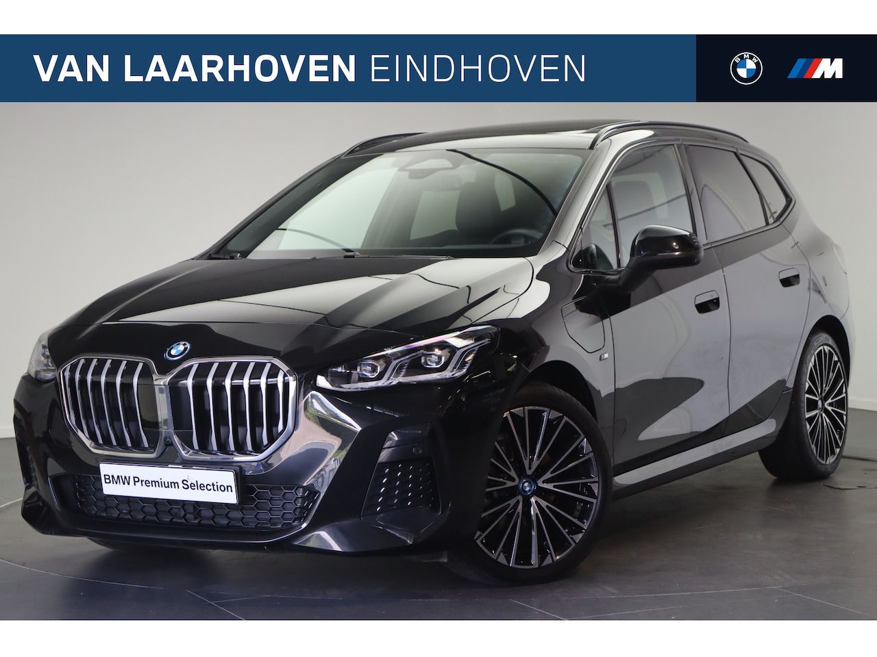 BMW 2-serie Active Tourer - 225xe M Sport Automaat / Panoramadak / Sportstoelen / M Adaptief onderstel / Comfort Acces - AutoWereld.nl
