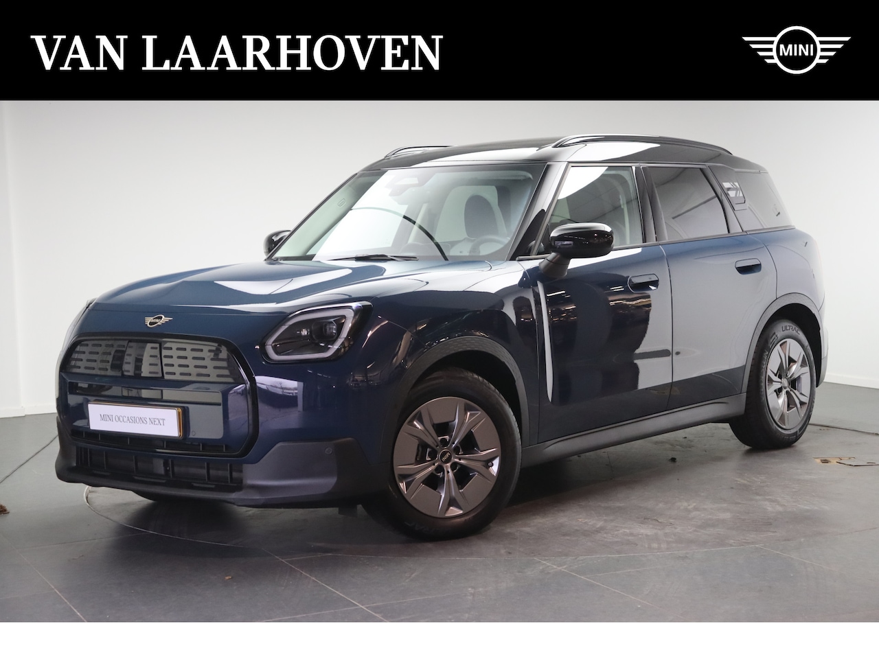 MINI Countryman - E / Classic / Pakket M Plus / 17" Profile Aero Spoke Grey - AutoWereld.nl