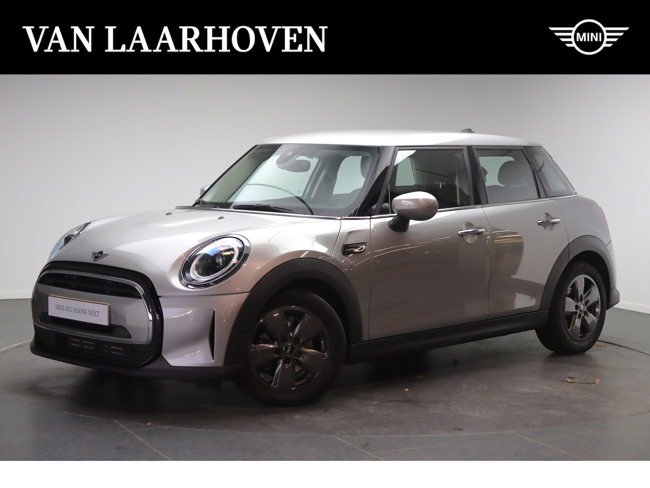 MINI Cooper - Hatchback Classic Automaat / LED / Airconditioning / Cruise Control / PDC - AutoWereld.nl