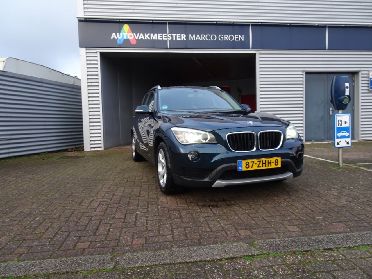 BMW X1 - Automaat, afneembare trekhaak sDrive20i Upgr.Ed - AutoWereld.nl