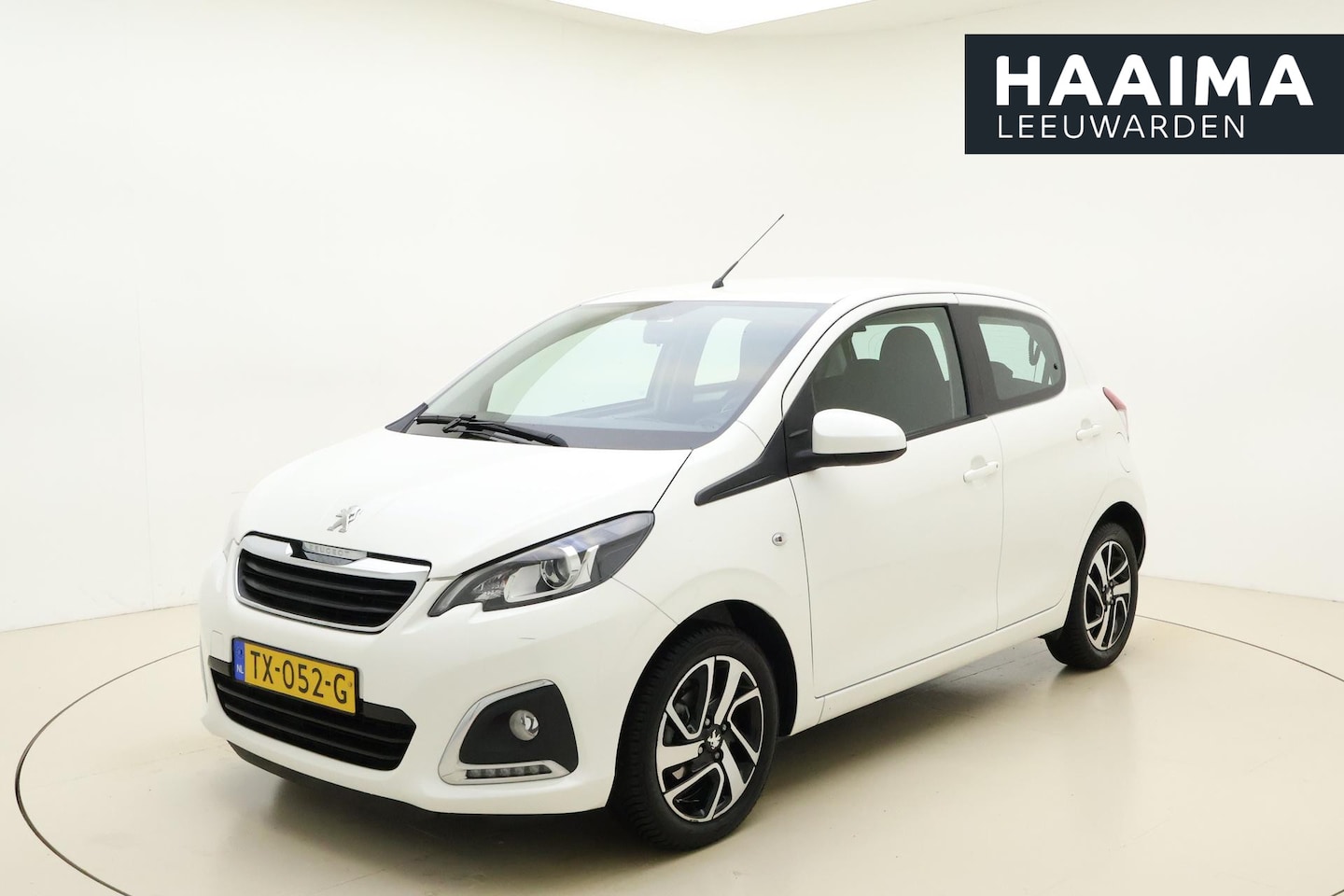 Peugeot 108 - 1.0 e-VTi Blue Lease Executive Apple Carplay/Android Auto | DAB | Achteruit Rijcamera | Bl - AutoWereld.nl