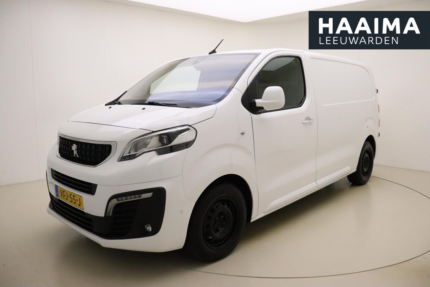 Peugeot Expert - 2.0 BlueHDI Standard Asphalt 180 PK | Automaat | Trekhaak | 2-zits | Stoelverwarming | Nav - AutoWereld.nl