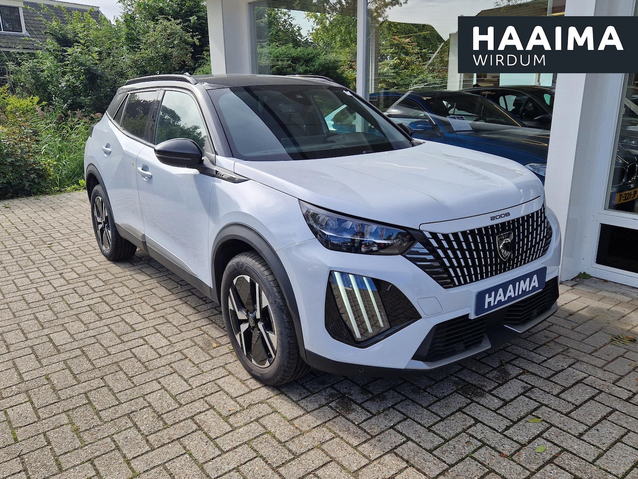 Peugeot 2008 - 1.2T 130pk Automaat GT | Climate & Cruise Control | AppleCarplay/Android Auto | Achteruit - AutoWereld.nl