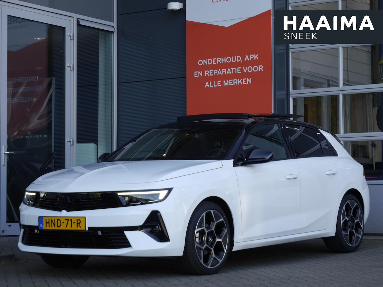 Opel Astra - 1.2 Turbo GS | Nieuwe auto | Stoel en stuurverwarming | Panoramadak | Afneembare trekhaak - AutoWereld.nl