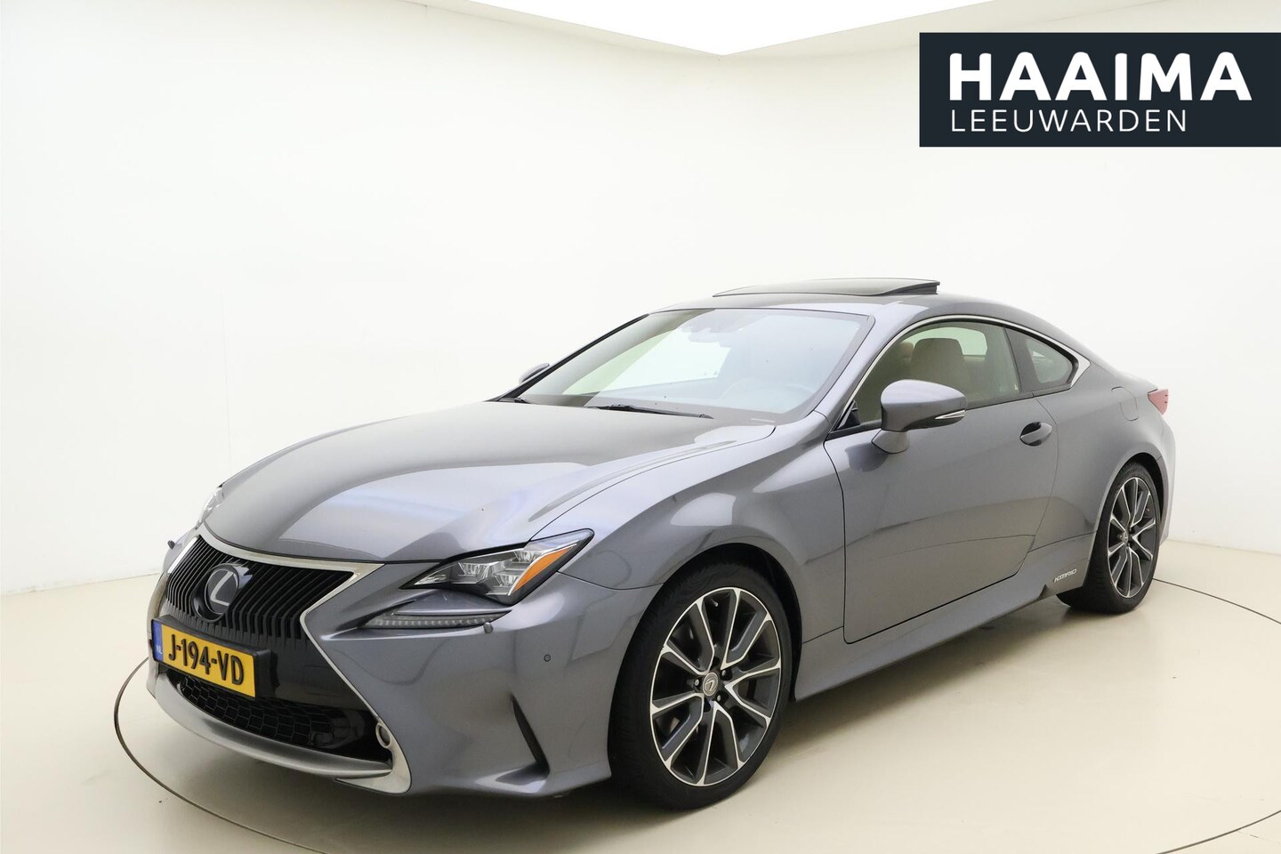 Lexus RC - 300h F Sport Premium Hybride | Automaat | VOL opties  | Mark Levinson | Lederen bekleding - AutoWereld.nl