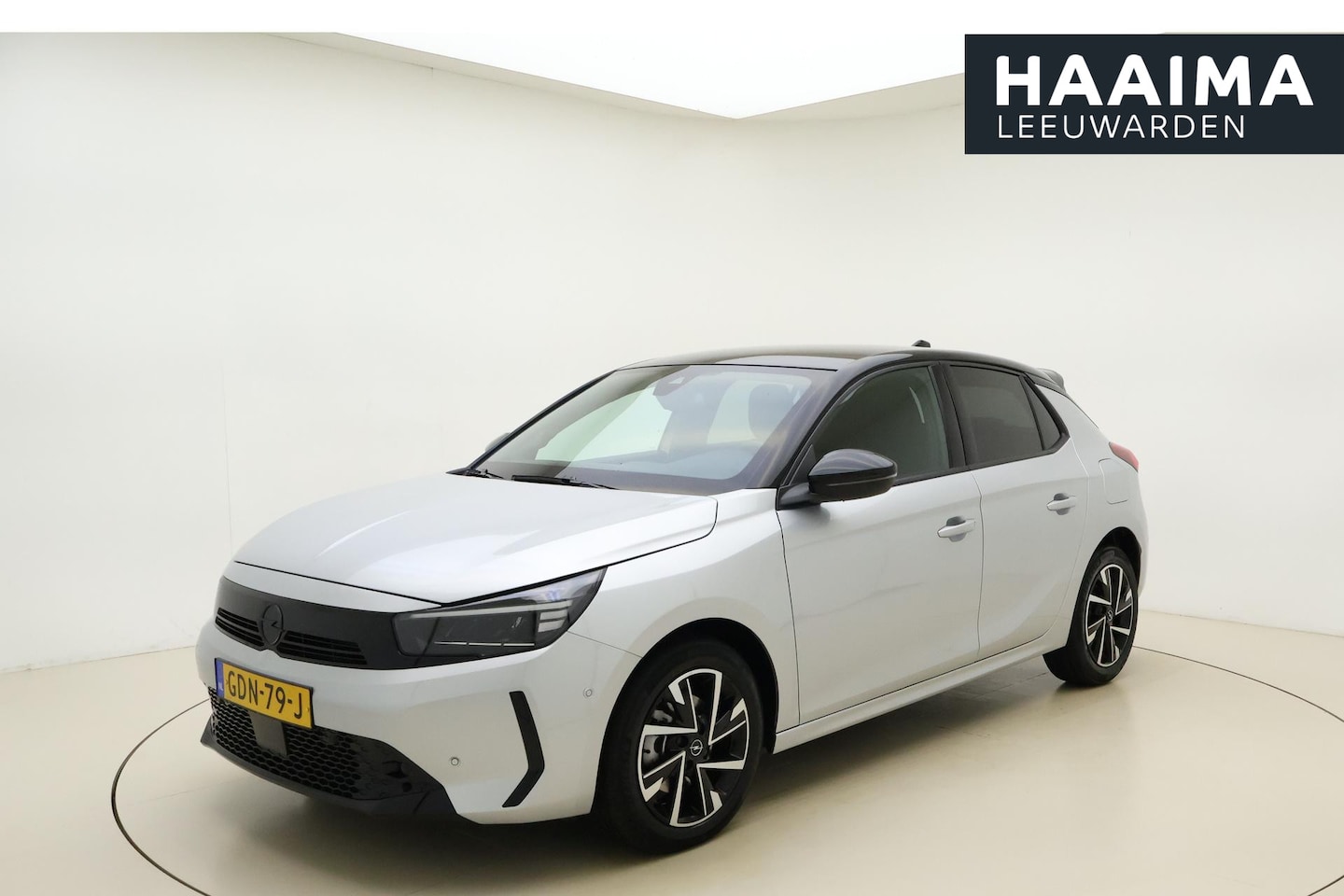 Opel Corsa - 1.2 Turbo Hybrid GS Automaat | Navigatie | Climate control | Keyless | Camera | Zwart dak - AutoWereld.nl