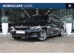 BMW 3-serie Touring - 330e eDrive High Executive Sport Line Automaat / Sportstoelen / Achteruitrijcamera / LED /