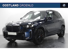 BMW X5 - xDrive50e High Executive M Sport Automaat / Panoramadak / Trekhaak / Sportstoelen / Parkin