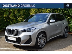 BMW X1 - xDrive25e High Executive M Sport Automaat / Panoramadak / Sportstoelen / M Adaptief onders