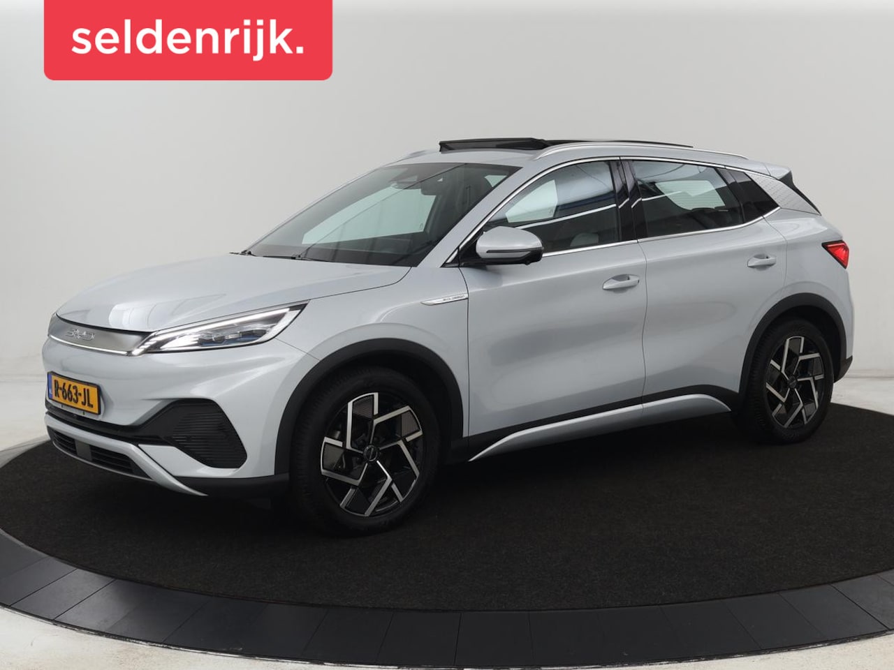 BYD Atto 3 - Comfort 60 kWh | Panoramadak | Warmtepomp | Leder | Stoelverwarming | 360 Camera | Carplay - AutoWereld.nl