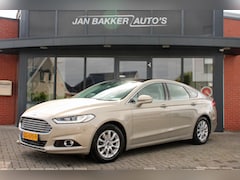 Ford Mondeo - 1.5 Titanium ✅ Trekhaak ✅ Navi ✅ Panoramadak