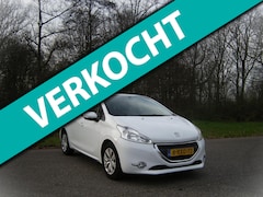 Peugeot 208 - 1.2 e-VTi Active . 5 Deurs . Airco . AUTOMAAT . Pdc , Navigatie scherm . enz enz