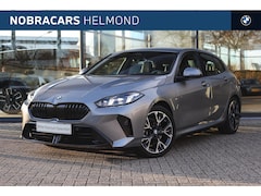 BMW 1-serie - 120 M Sport Automaat / Sportstoelen / Adaptieve LED / Head-Up / M Adaptief onderstel / Com
