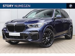 BMW X5 - xDrive40i High Executive M Sport Automaat / M 50 Jahre uitvoering / Panoramadak / Trekhaak