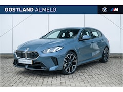 BMW 1-serie - 120 / Sportstoelen / Achteruitrijcamera / M Adaptief onderstel / Stoelverwarming