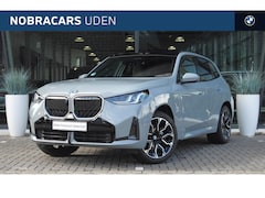 BMW X3 - 30e xDrive High Executive M Sport / Panoramadak / Trekhaak / Sportstoelen / Parking Assist