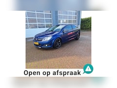 Opel Astra GTC - 2.0 T Sport OPC Line Recaro etc Nu 2950,