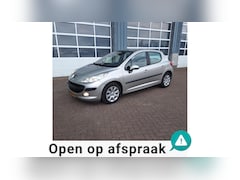Peugeot 207 - 1.4-16V XT