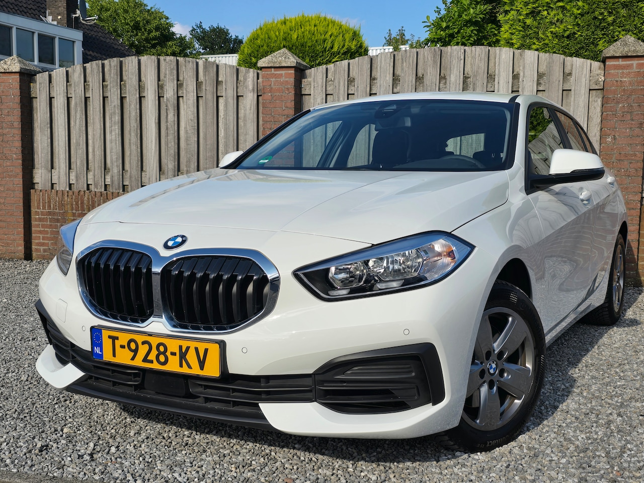 BMW 1-serie - 116i Introduction Edition BMW 116i Aut 2023 – Navi | Clima | VCC | 1e Eig | Incl. BTW - AutoWereld.nl