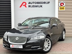 Jaguar XJ - 2.0 Premium Luxury Pano/Leer/Elektr.stoel