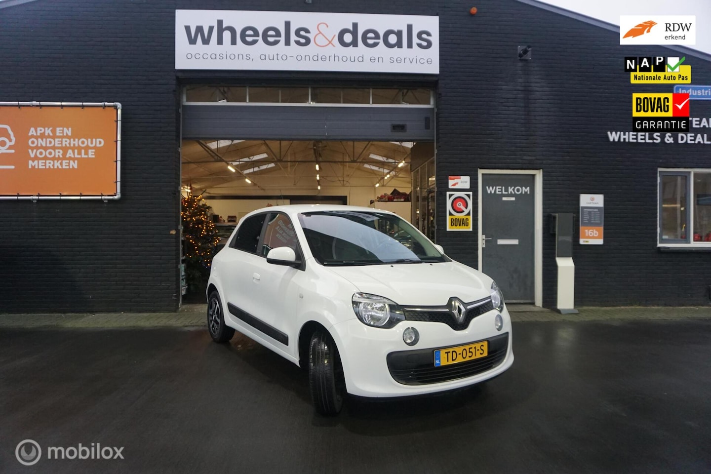 Renault Twingo - 1.0 SCe Limited van 1e eigenaar - AutoWereld.nl