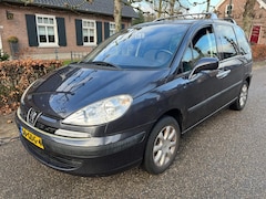 Peugeot 807 - 2.0 16V 8-pers. Nette auto