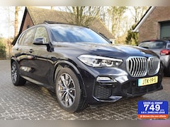 BMW X5 - 4.5E M Sport Pano Komfortstoelen hybrid Aut