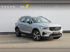 Volvo XC40 - 2.0 B4 Plus Dark Google Infotainment / Semi elektrisch wegklapbare trekhaak / Verwarmbare
