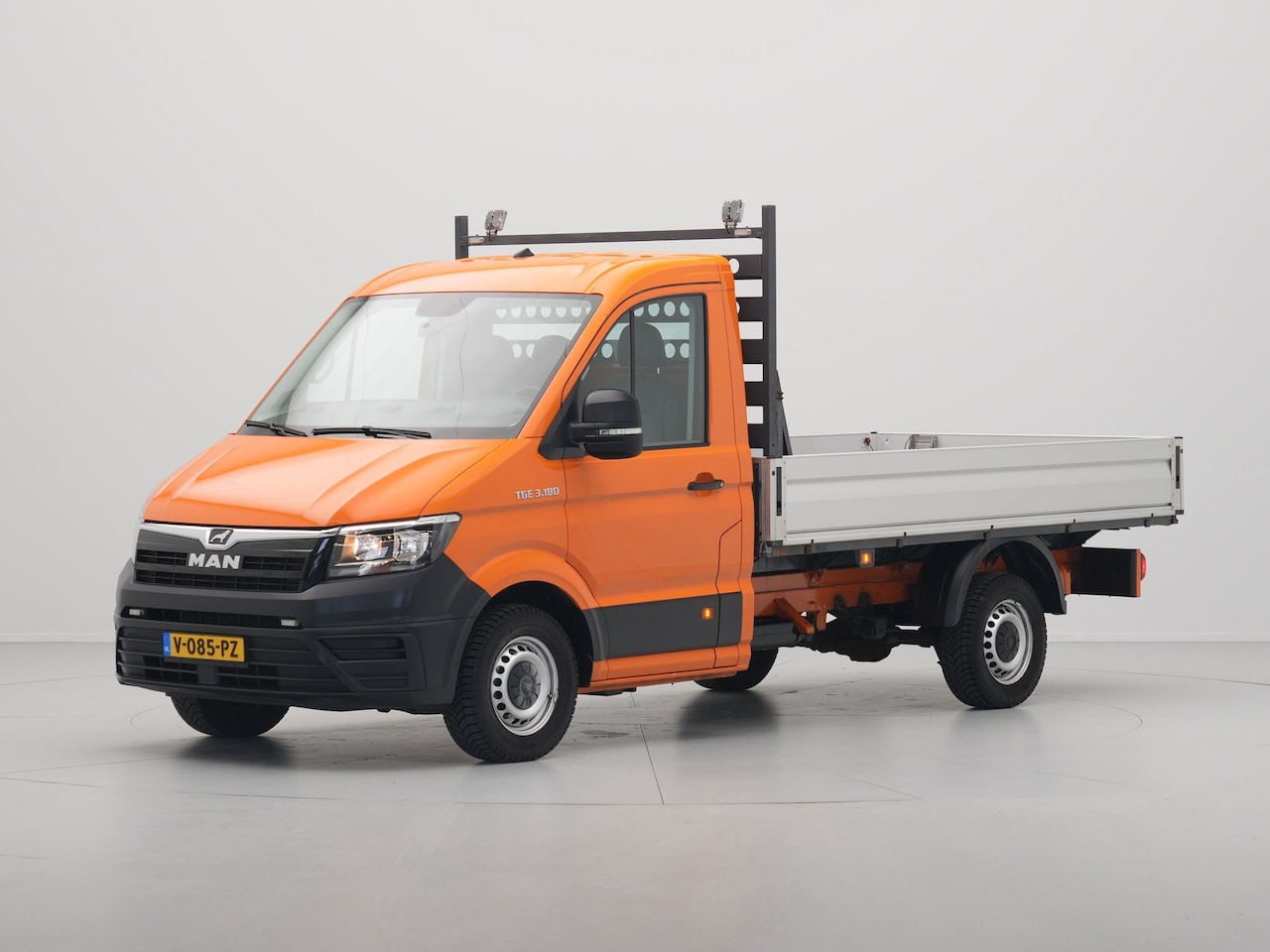 MAN TGE - 35 2.0 TDI 130kW 177PK Standaard Airco Trekhaak Cruise Bluetooth - AutoWereld.nl
