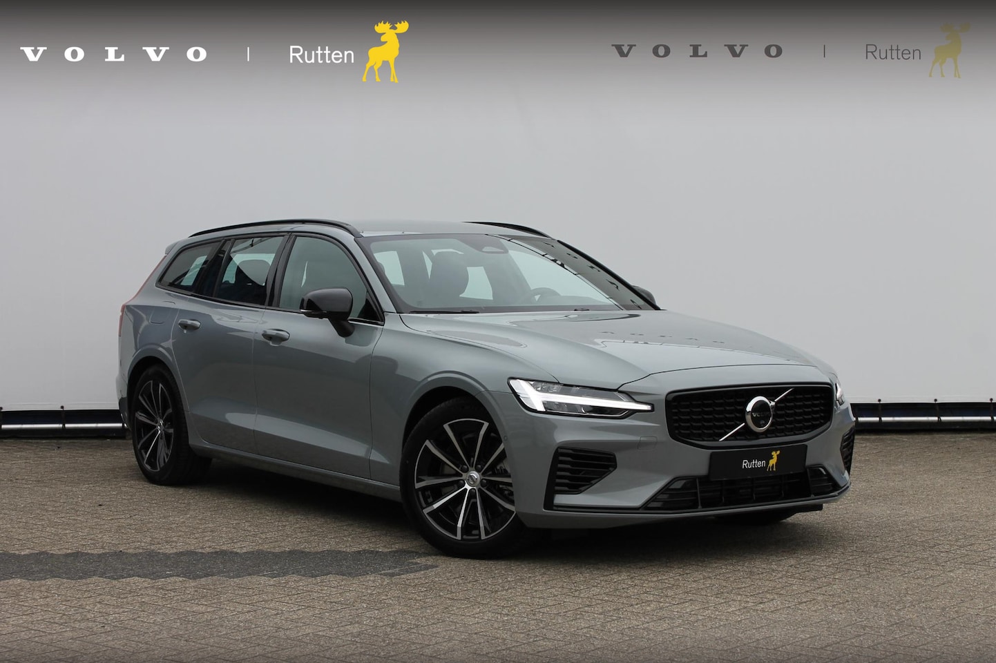 Volvo V60 - T6 350PK Autm. Plug-in hybrid AWD Plus Dark Long Range / Google infotainment / Semi elekri - AutoWereld.nl