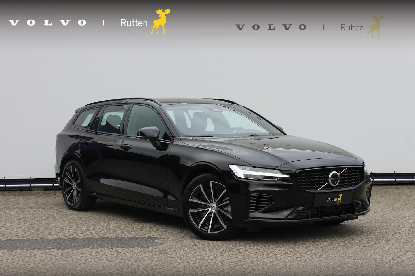 Volvo V60 - T6 350PK Autm. Plug-in hybrid AWD Plus Dark Long Range / Google infotainment / Semi elekri - AutoWereld.nl