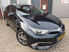 Toyota Auris Touring Sports - 1.8 Hybrid Black Edition / Navi / Camera / PDC