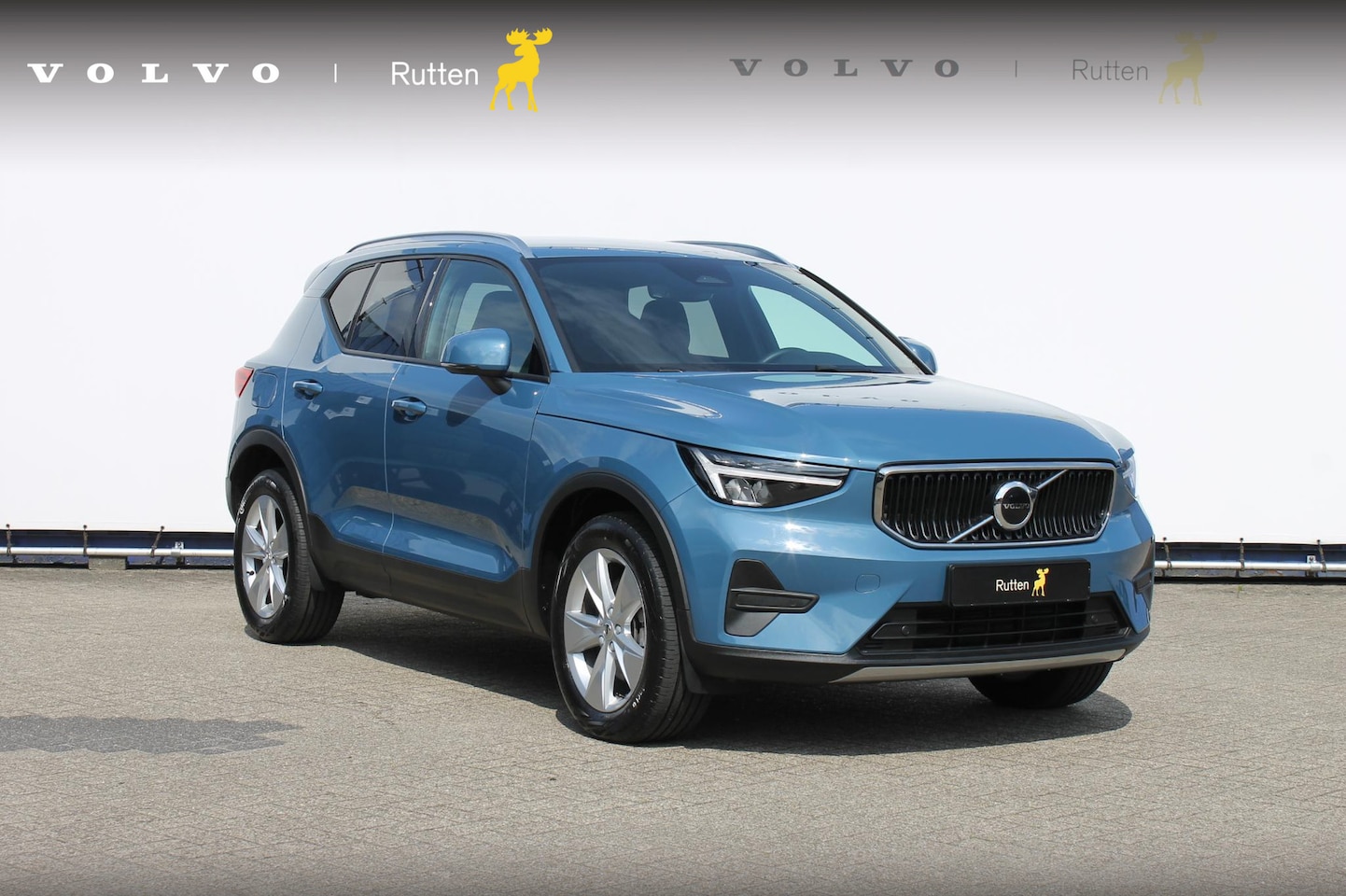 Volvo XC40 - B3 177PK Automaat Core Google infotainment / Draadloos telefoon opladen / Elektrisch bedie - AutoWereld.nl