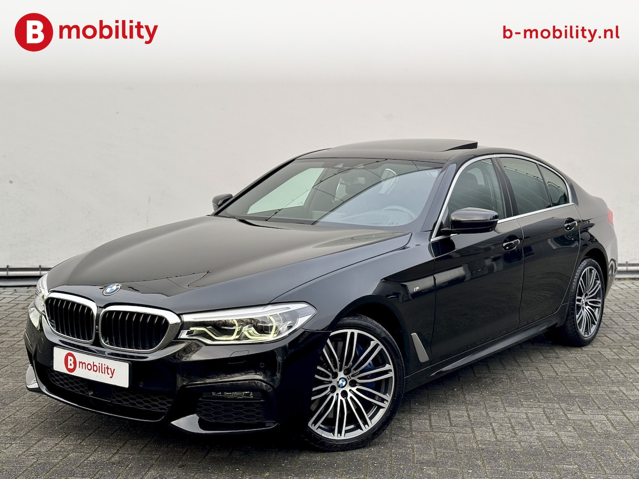 BMW 5-serie - 540i xDrive High Executive Schuif/Kanteldak Trekhaak | Driving Assistant Plus | Head-Up Di - AutoWereld.nl
