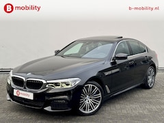 BMW 5-serie - 540i xDrive High Executive Schuif/Kanteldak Trekhaak | Driving Assistant Plus | Head-Up Di