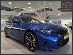 BMW 3-serie Touring - 330i M Sportpakket Pro, NL Auto, Panoramadak, H&K