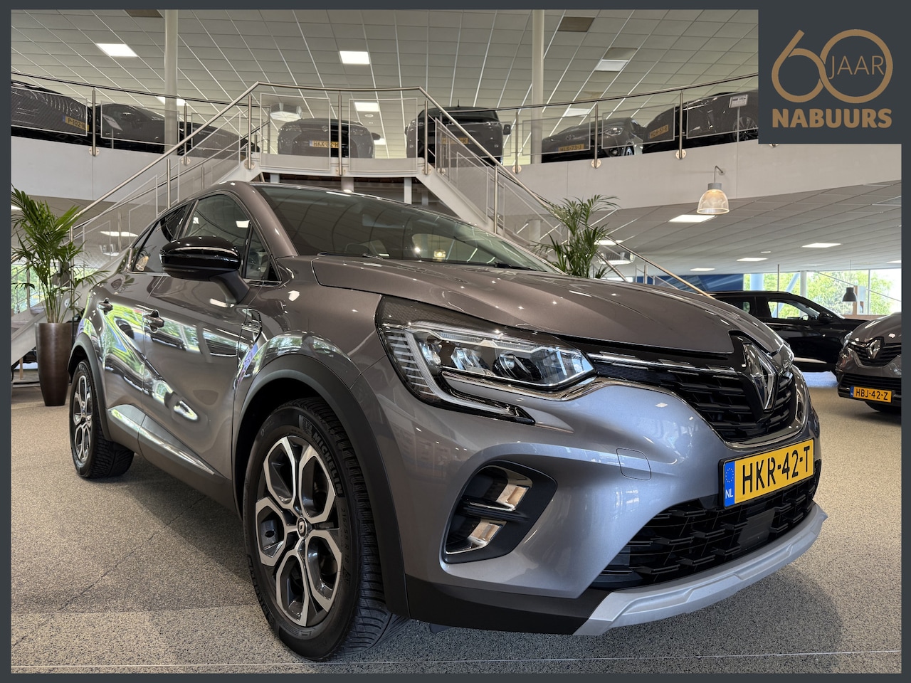 Renault Captur - 1.3 TCe 140 Intens Automaat, Navigatie, Clima, Cruise - AutoWereld.nl