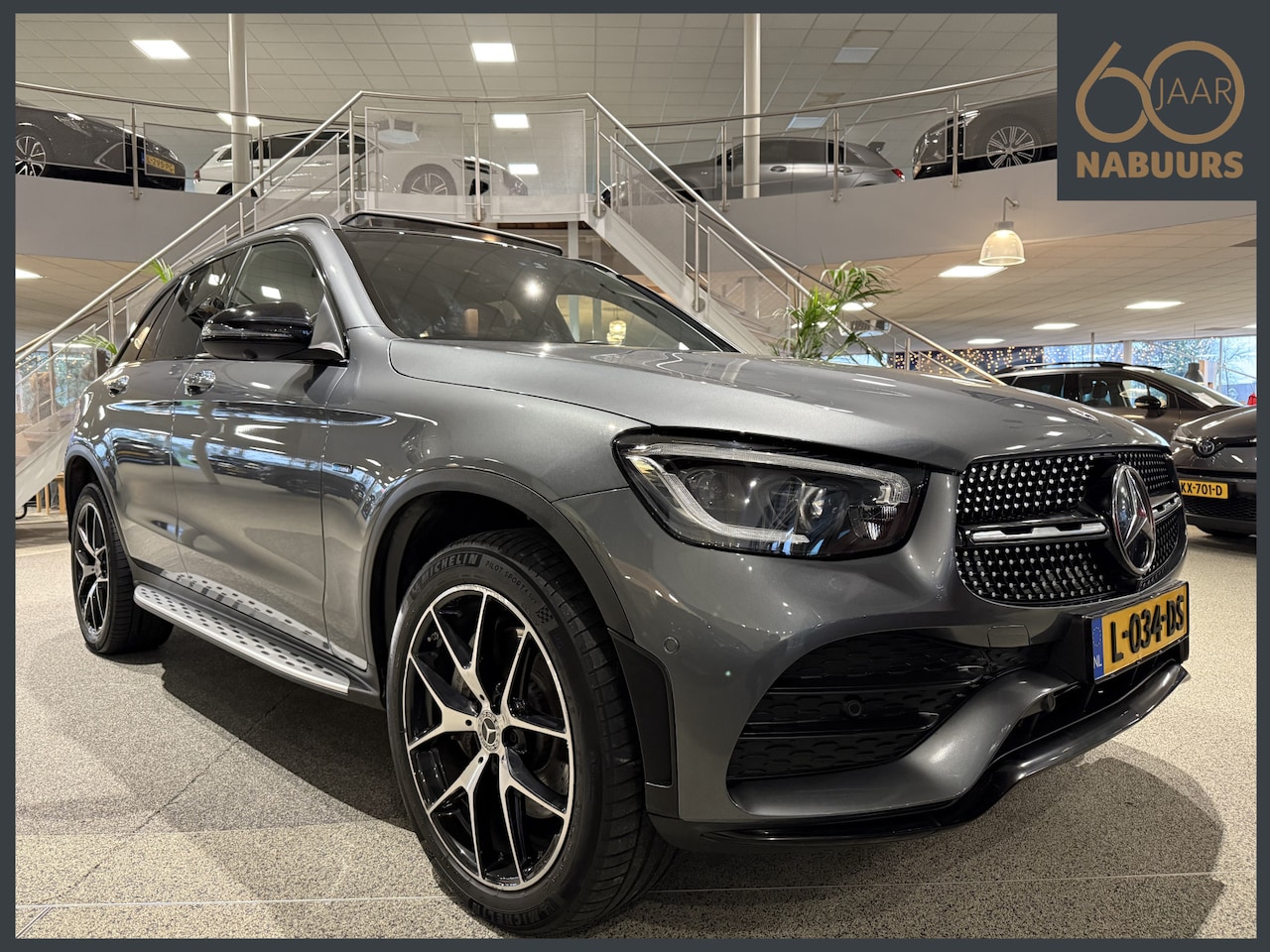 Mercedes-Benz GLC-klasse - 300e 4MATIC AMG, NL auto, Pano, Burmester - AutoWereld.nl