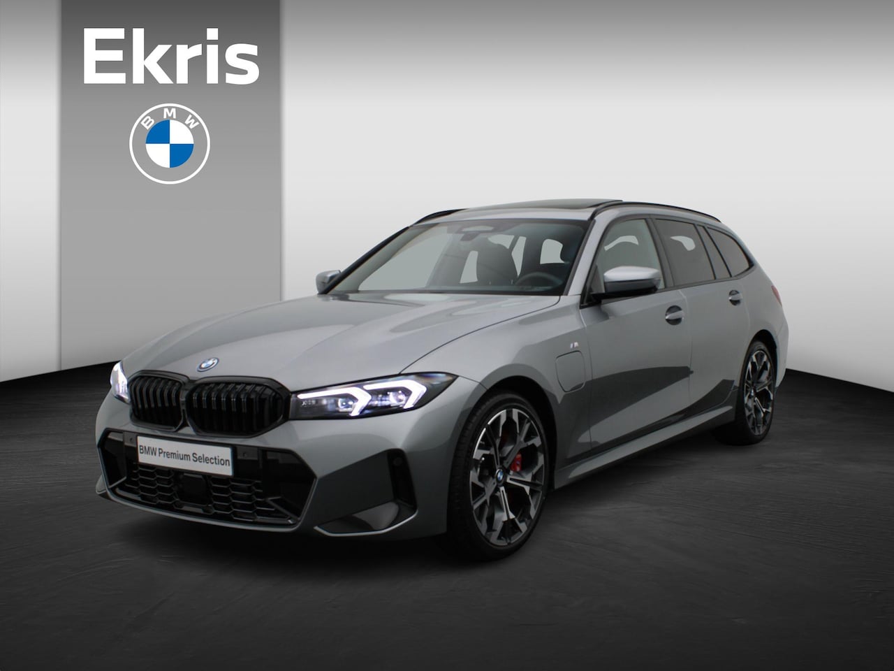 BMW 3-serie Touring - 330e M Sportpakket Pro | Innovation Pack | Comfort Pack | Trekhaak  | Panoramadak | Elektr - AutoWereld.nl